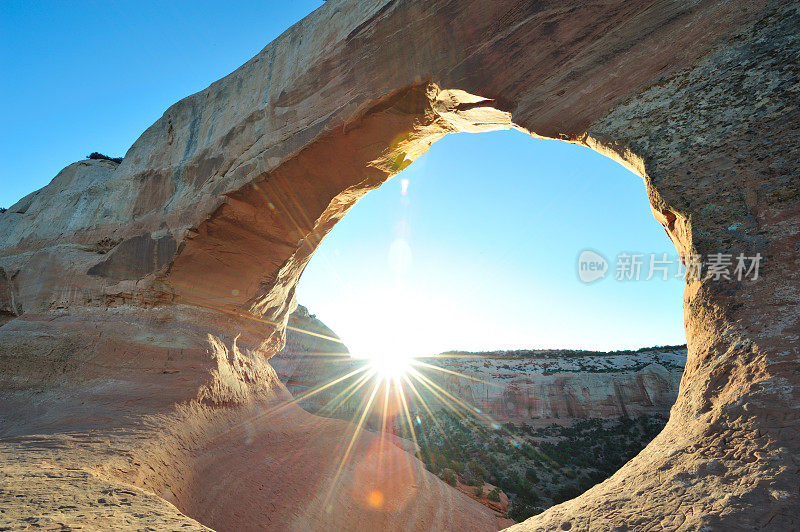 犹他州摩押市的Wilson Arch